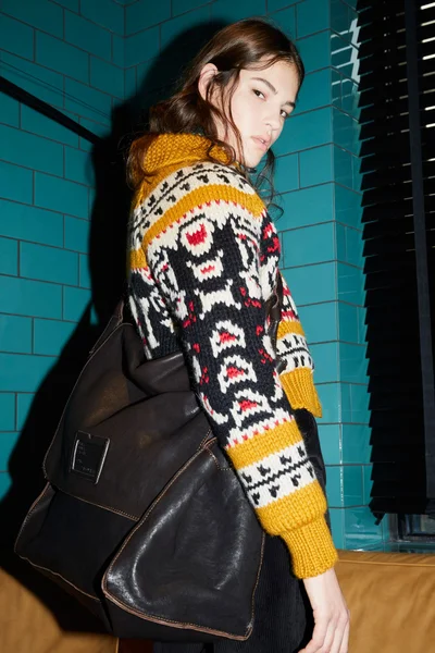 Look 14